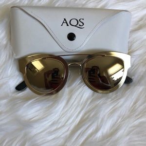 Aviator polarized sunglasses